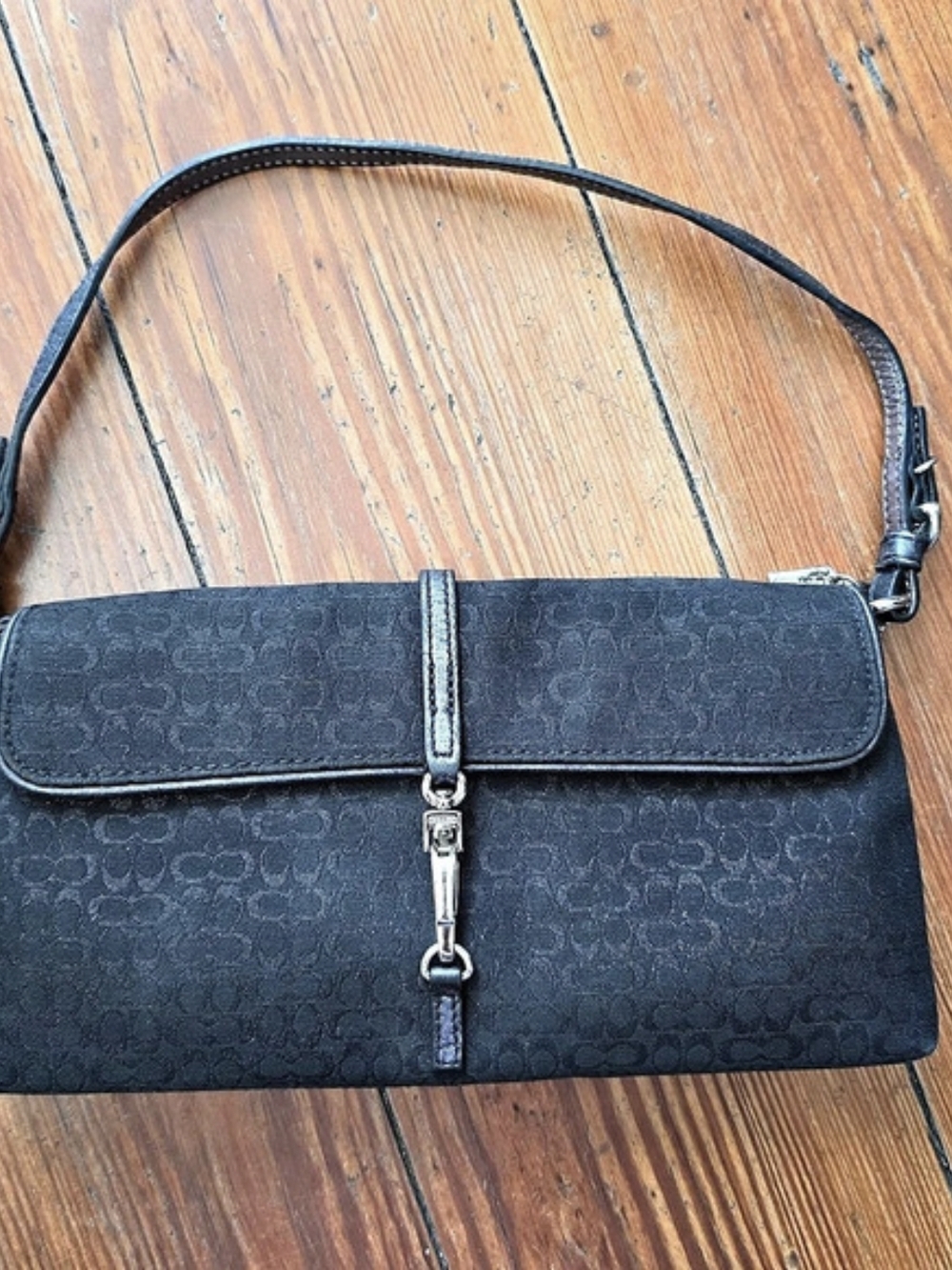 Vintage Y2K Coach Hamptons Signature Optic Lurex Demi Bag 6380 Black